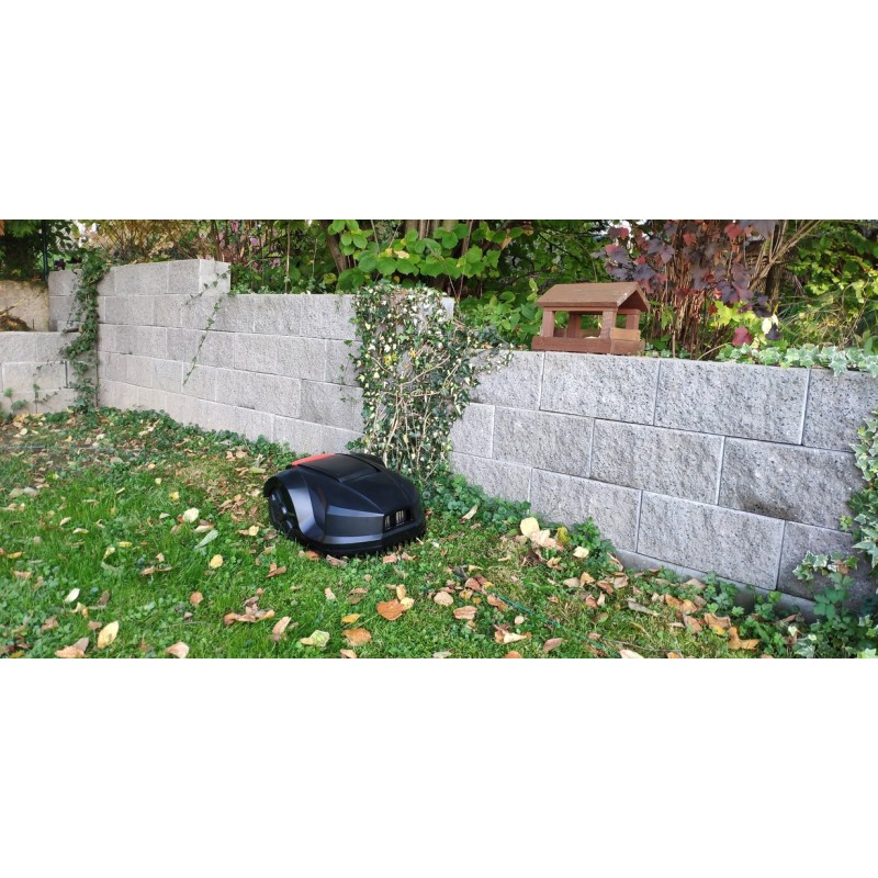 Robotická sekačka AERIUM RM800 SMART - rozbaleno