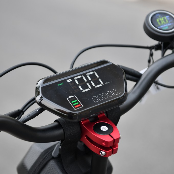 Terénní elektrokoloběžka AERIUM H5600 Dual černá