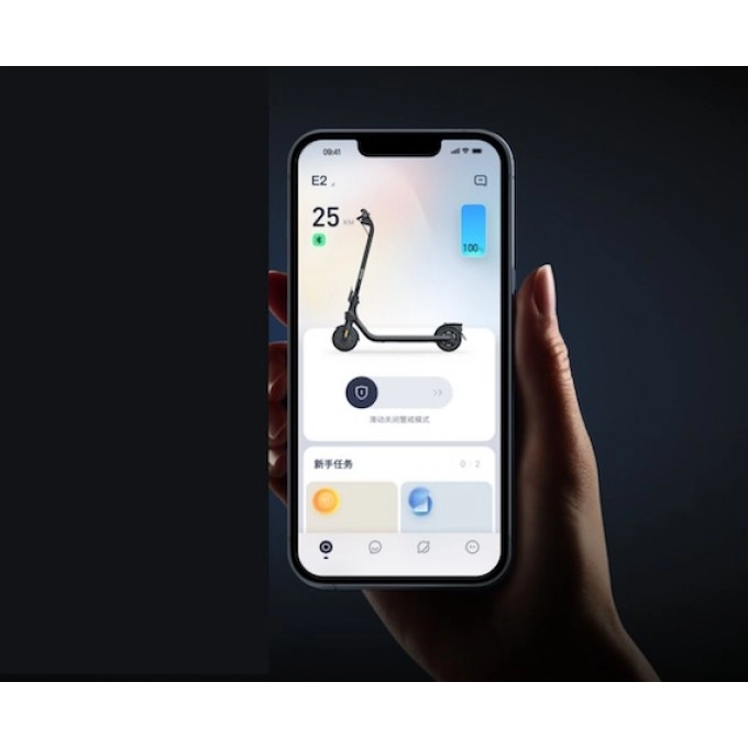 Elektrokoloběžka Ninebot by Segway KickScooter E2 Plus E