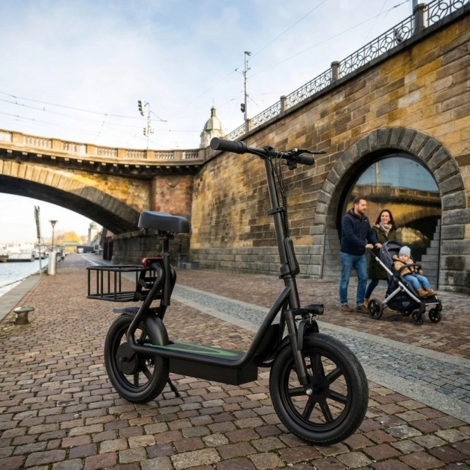 Elektrokoloběžka AERIUM AOVO PRO COMFORT V2 černá